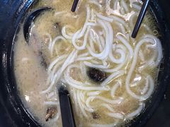 -老妈米线(港龙店)