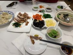 -东方饺子王(新奥购物中心店)