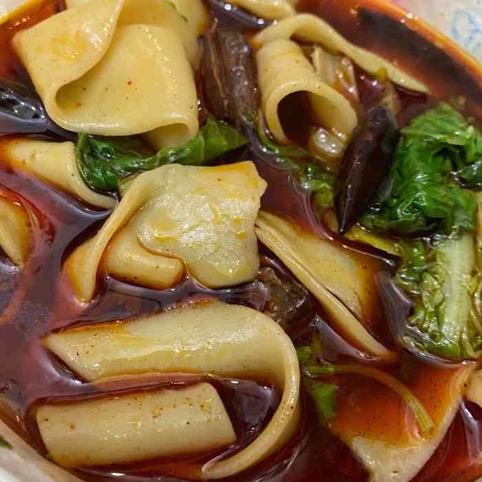 王窦和牛肉板面(蜀都店)-"很不错的牛肉面外卖.今天中午点的这家牛肉.