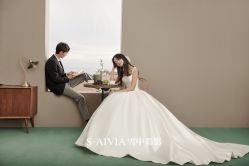 -雪中彩影婚纱摄影·微光艺术中心