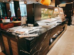 自助取餐区-夏阳湖皇冠假日酒店-自助餐厅