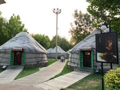 -九十九顶毡房(阜石路店)