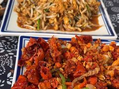 -八两八金·莱芜特色炒鸡(市南漳浦路店)