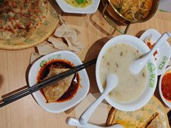 -甲乙饼·北京手工肉饼(西直门凯德茂店)