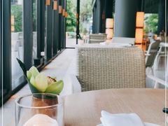 靠窗位-柏悦酒店-沁园牛排海鲜西餐厅
