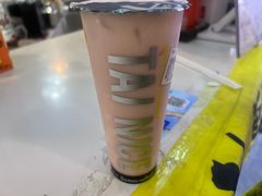 -奎屯友好时尚购物中心