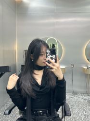 -Tloml salon