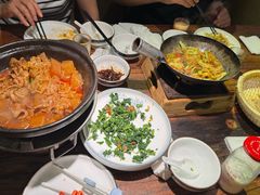 -百花人家(门城水岸店)