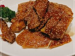 -香港百合居(LCM置汇旭辉广场店)