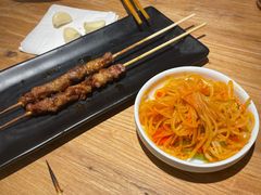 -陇上秦轩西安biangbiang面(朝龙汇店)