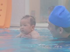 -龙格亲子游泳·水育早教运动中心(龙湾天街店)