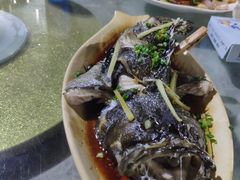 -亚龙湾8号(丁村万人海鲜广场店)