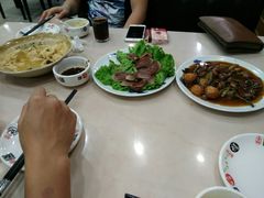 -小锅饭豆腐馆(重工北街普罗旺斯店)