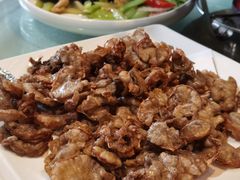 -大宝全猪馆(南京路店)