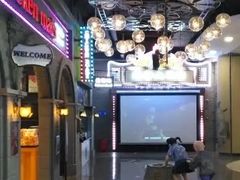 -吾悦广场(南京鼓楼店)