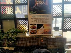 -黄泥岗·地道湖北菜(奥特莱斯店)