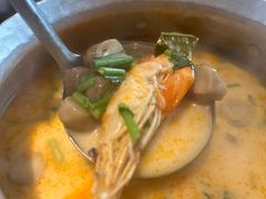 -大头虾越式风味餐厅(光明广场店)