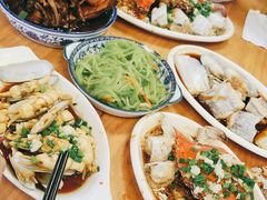 -郭巨人农家食堂(南部商务区店)