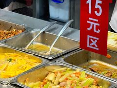 -笔架山食堂