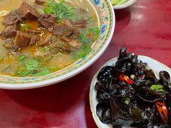 -金杨拉面王小吃面馆·牛三宝面·红烧牛肉粉