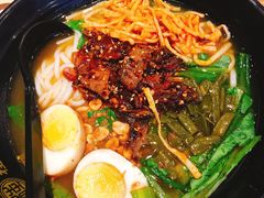 -桂在香知桂林米粉(红博中央公园店)