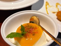 -MONICH牛排融合餐厅(和义大道购物中心店)