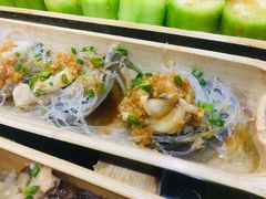 -胡须哥网红竹筒菜