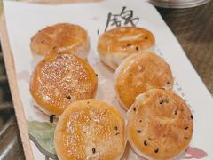 -小秦淮食府(新亭西路店)