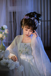 -苏州窝边小草摄影·汉服妆造跟拍(拙政园店)