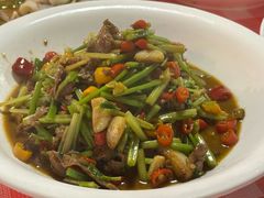 湘味炒牛肉-小厨师·二十年沈家门小海鲜(百井坊巷店)