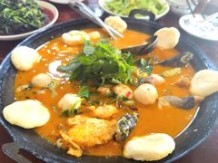 -丹水桥地锅鱼·翘嘴鲌·地方特色全鱼宴(丹江口大坝店)