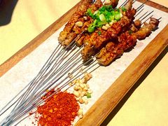 铁钳小烤串-山石榴·贵州菜(丰盛里店)