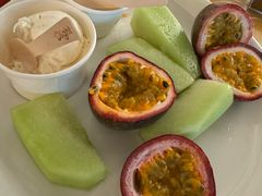 -怡咖啡海鲜自助餐厅(浦东香格里拉店)