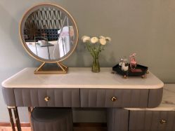 -花隐·美芙炫海菲秀皮肤管理中心