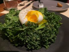 温泉蛋羽衣甘蓝沙拉-Mercato莫卡多露台餐厅与酒吧(K11店)
