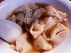 海鲜小馄饨-洪大妈·黄鱼面(金山嘴渔村店)