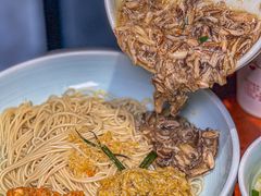 -裕兴记•蟹黄面馆(人民广场店)