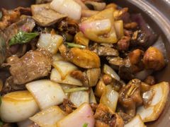 -胡须佬鸡煲四季火锅店(石厦西村直营店)