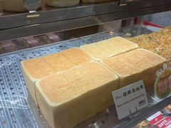 -君之狮子山·轻糖烘焙(松江印象城店)