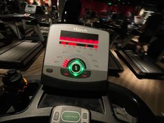 -威尔仕健身(杭州万象城店)