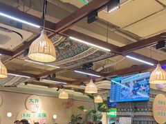 -云阿蛮云南生烫牛肉米线(奉贤路店)