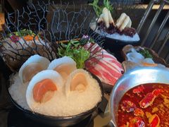 -湊湊火锅·茶憩(新中关购物中心店)