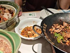 -费大厨辣椒炒肉(房山龙湖天街店)