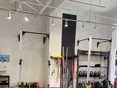 -汗水空间私教健身连锁(SM广场店)