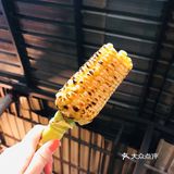 略显悲伤 松枝烤鸡、熏牛肉