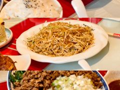-吴记酱骨炖菜馆(西大直街店)