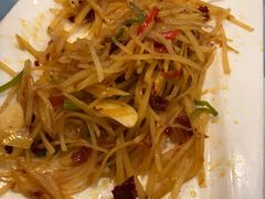 -马尔龙新疆饭店·清真(瑞景店)