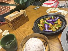 -云海肴·汽锅鸡·云南菜(天山百盛优客店)