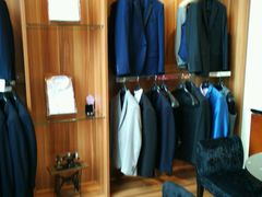 -宇翔服饰(双井桥东首城国际店)