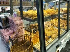 -Bread Talk 面包新语(荟聚店)